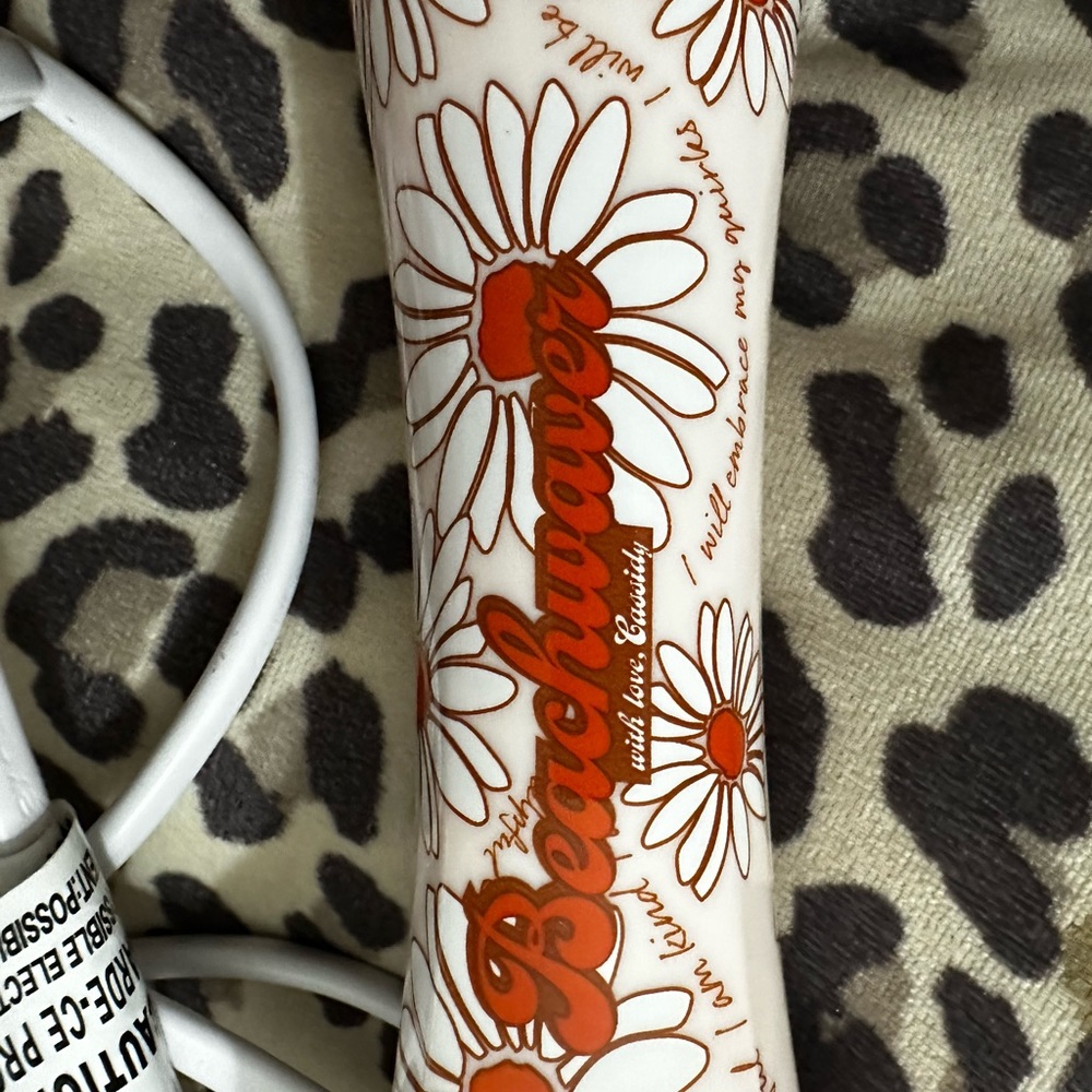 Beachwaver, never used!